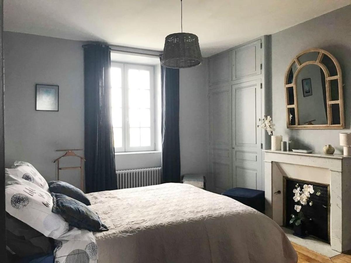 Le Compostelle Chic, Charme, Confort, Cocooning 80 M² Saint-Léonard-de-Noblat エクステリア 写真
